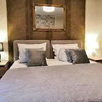 Cypress Tree Apartman