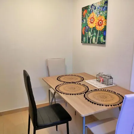 Cypress Tree Apartman Privlaka (Zadar)